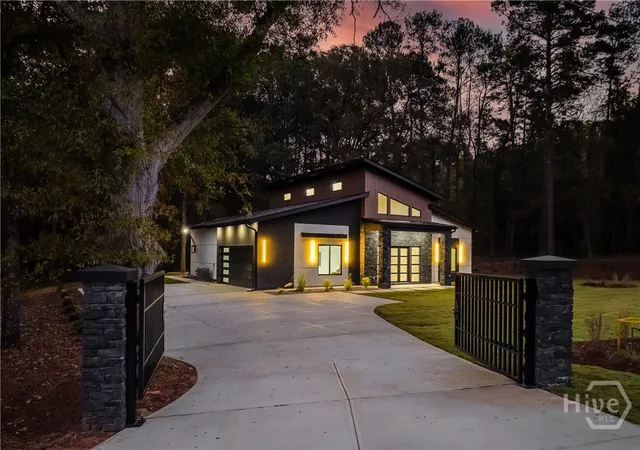 Homes for sale in Winder, GA | 670 Loganville Hwy, Winder, GA 30680 | MLS# CL359589