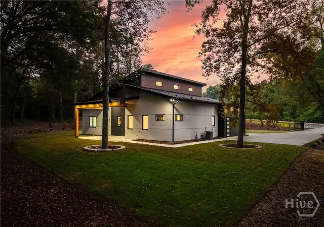 Homes for sale in Winder, GA | 670 Loganville Hwy, Winder, GA 30680 | MLS# CL359589