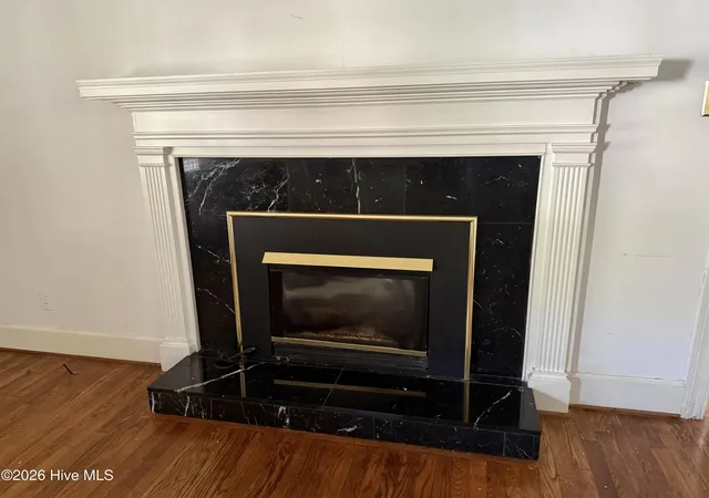 Photo 3 of Single family home for sale at 1202 Ruffin Ter, Kinston, NC 28504 | MLS# 100589945 | Listing updated on 2026-09-11