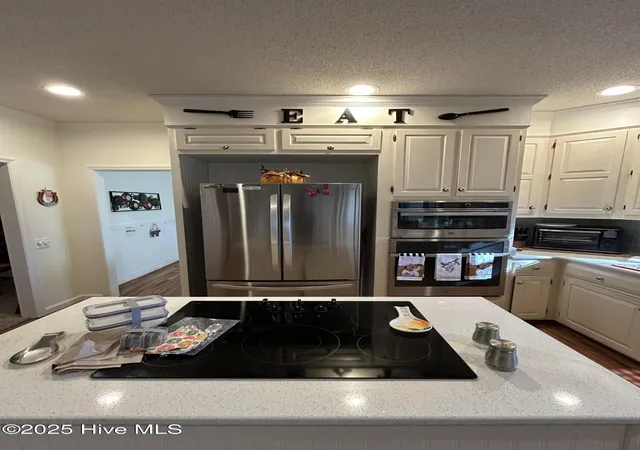 Homes for sale in Seven Lakes, NC | 116 Oxford Ct, Seven Lakes, NC 27376 | MLS# 100575036