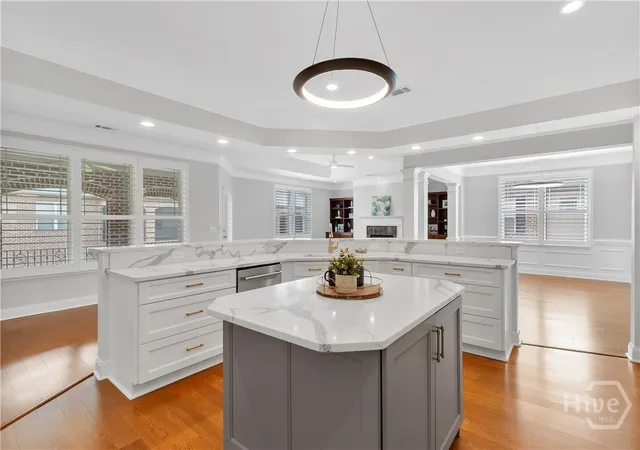 5th image of 804 River Oaks Dr, Richmond Hill, GA 31324