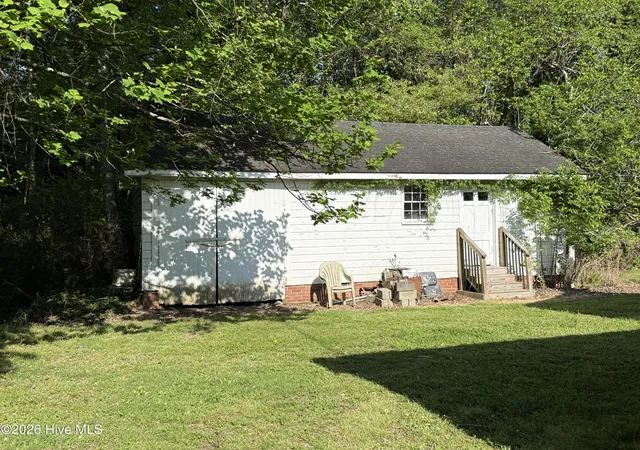 Homes for sale in Plymouth, NC | 102 Long Ridge Rd, Plymouth, NC 27962 | MLS# 100531475