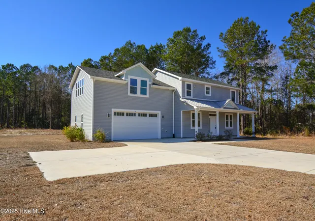 Photo 2 of Single family home for sale at 320 Belt Rd, Hampstead, NC 28443 | MLS# 100589699 | Listing updated on 2026-08-18
