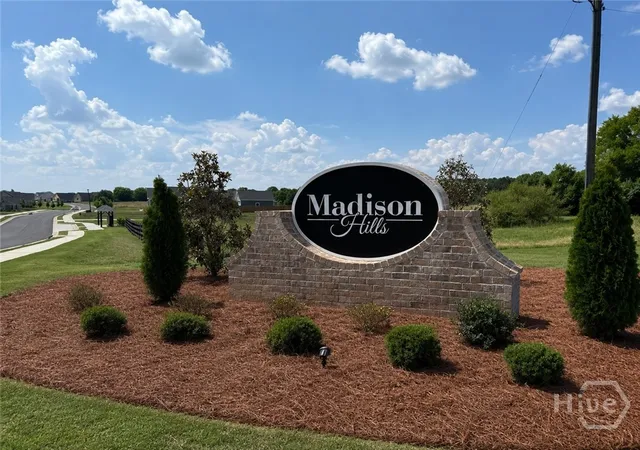 Homes for sale in Madison, GA | 1111 Madison Hills Dr, Madison, GA 30650 | MLS# CL356708