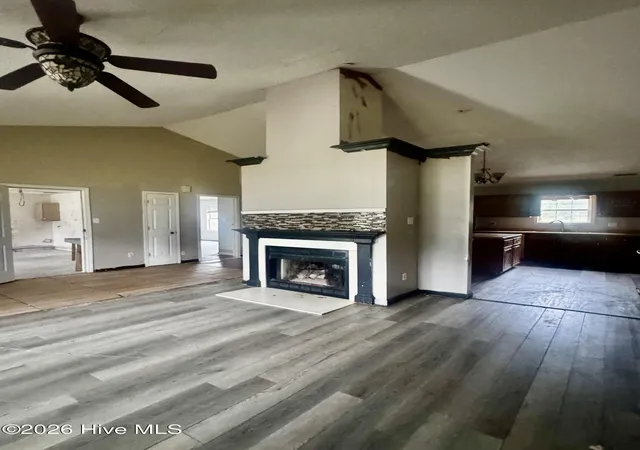 Photo 2 of Single family home for sale at 111 Quail Crk Dr, Hubert, NC 28539 | MLS# 100585275 | Listing updated on 2026-10-07