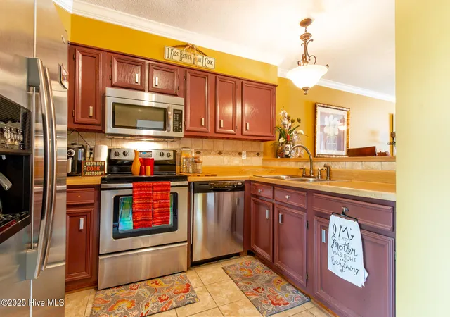 5th image of 310 Lake Pl Condo Dr #310, Elizabethtown, NC 28337 | MLS# 100580435