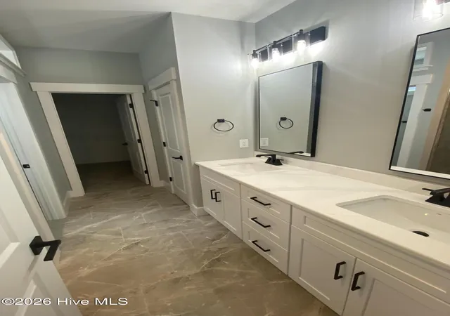 Photo 7 of Single family home for sale at 406 Summit St, Aberdeen, NC 28315 | MLS# 100581751 | Listing updated on 2026-08-18