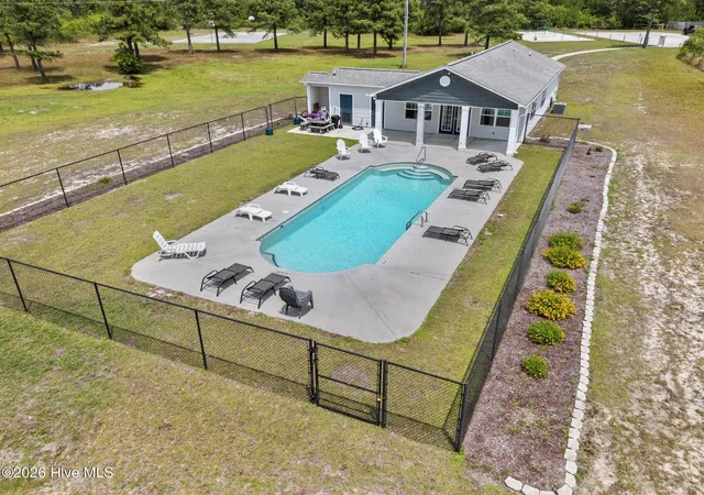 Photo 4 of Single family home for sale at 440 Elgin Rd, Hubert, NC 28539 | MLS# 100580759 | Listing updated on 2026-08-18