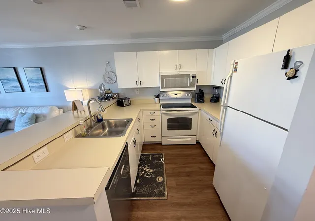 Homes for sale in North Topsail Beach, NC | 790 New River Inlet Rd #Unit 209b, North Topsail Beach, NC 28460 | MLS# 100556477