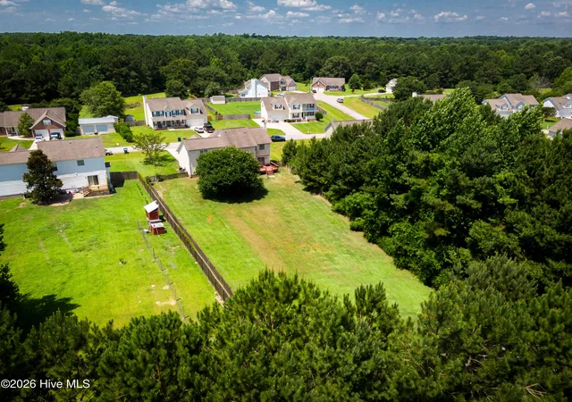 Photo 3 of Single family home for sale at 228 Rutherford Way, Jacksonville, NC 28540 | MLS# 100585553 | Listing updated on 2026-09-10