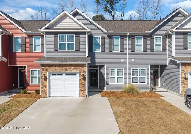Homes for sale in Greenville, NC | 1819 Fox Den Wy #3, Greenville, NC 27858 | MLS# 100556731