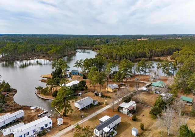 Photo 3 of Manufactured home for sale at 102 N Dawn St, Merritt, NC 28556 | MLS# 100577847 | Listing updated on 2026-08-18