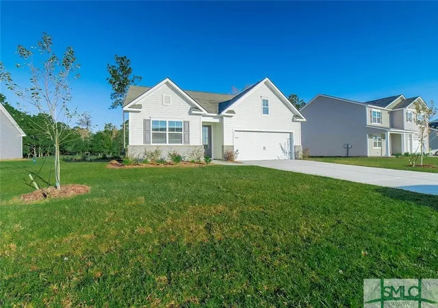 Homes for sale in Richmond Hill, GA | 365 Hogan Dr, Richmond Hill, GA 31324 | MLS# SA330245