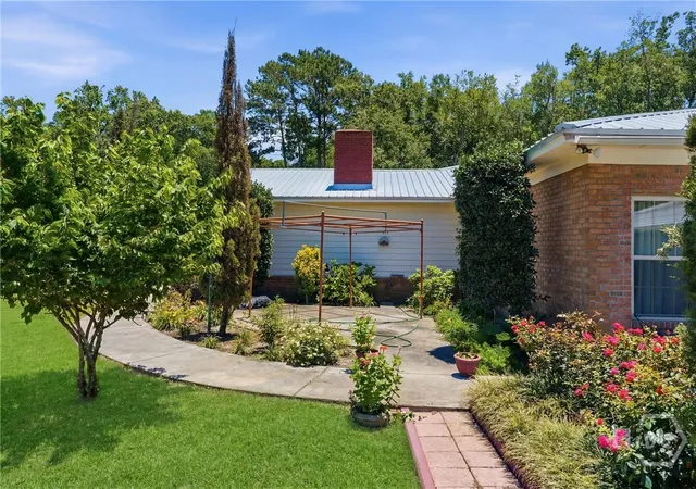 Photo 3 of Single family home for sale at 863 N Macon St, Ludowici, GA 31316 | MLS# SA344774 | Listing updated on 2026-07-07