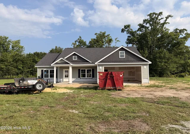 Homes for sale in La Grange, NC | 3782 Chatsworth Dr, La Grange, NC 28551 | MLS# 100587690