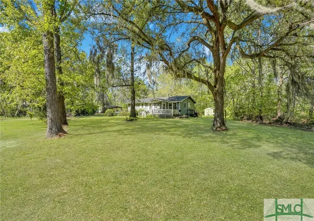 Photo 1 of Single family home for sale at 5805 Beverly St, Savannah, GA 31405 | MLS# SA309491 | Listing updated on 2026-10-29