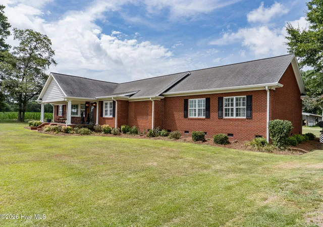 Photo 2 of Single family home for sale at 8865 Nc Hwy 87, Tar Heel, NC 28392 | MLS# 100590701 | Listing updated on 2026-08-18