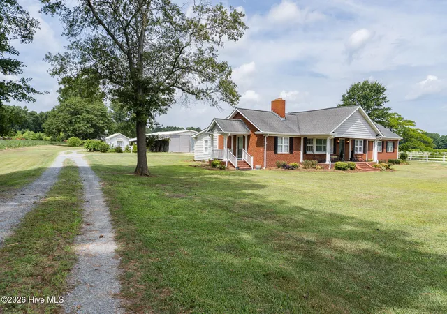 Photo 4 of Single family home for sale at 8865 Nc Hwy 87, Tar Heel, NC 28392 | MLS# 100590701 | Listing updated on 2026-08-18