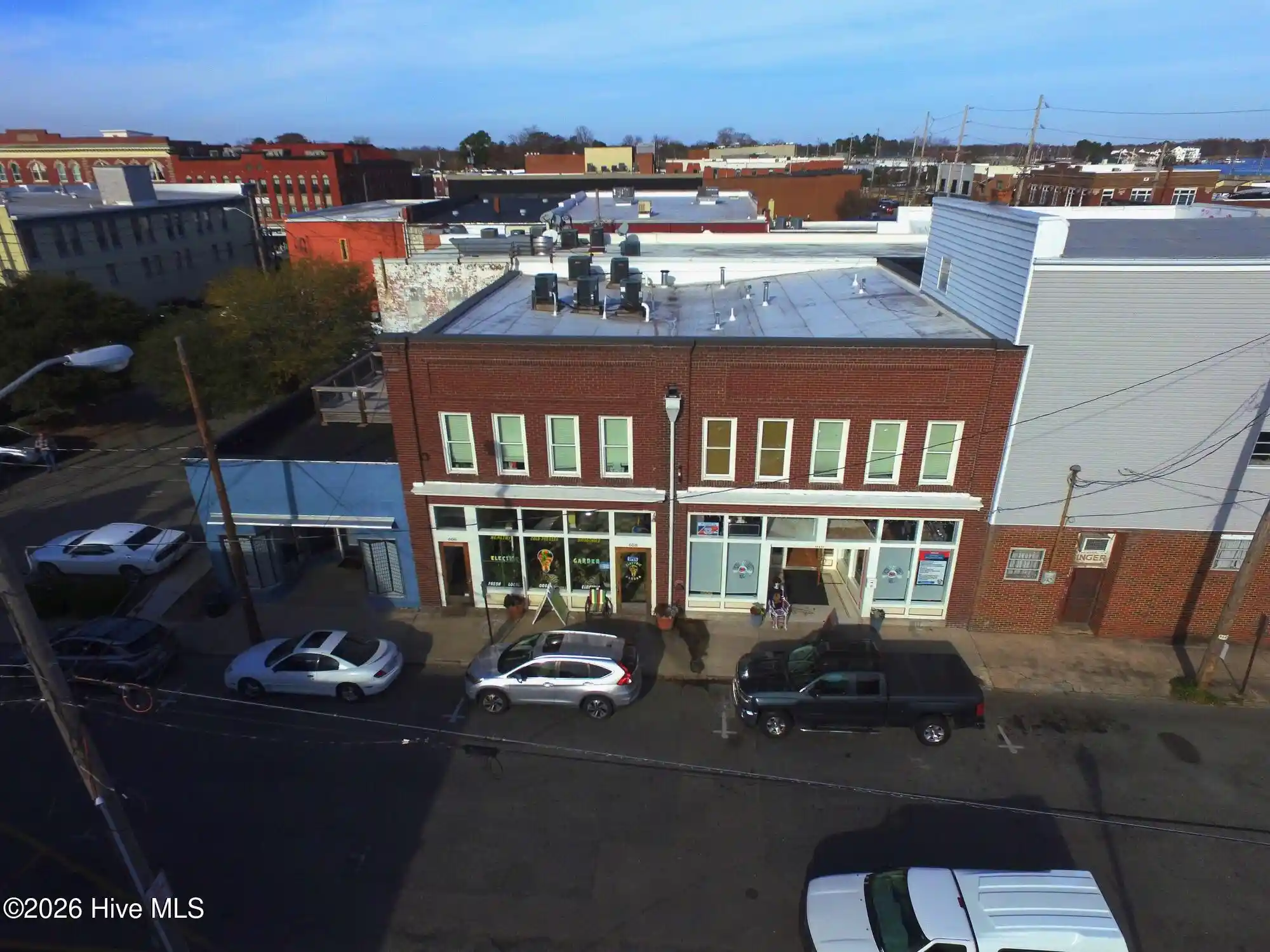 Listing Photo 2 - Condo for sale in 606 E Fearing St located at 606 E Fearing St, Elizabeth City, NC 27909 - Unit #Unit 2