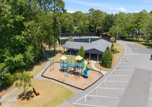 Homes for sale in New Bern, NC | 904 Muirfield Pl, New Bern, NC 28560 | MLS# 100578100