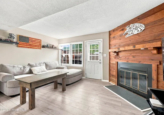 Photo 3 of Townhouse for sale at 110 Palace Cir, Jacksonville, NC 28546 | MLS# 100592940 | Listing updated on 2026-08-18