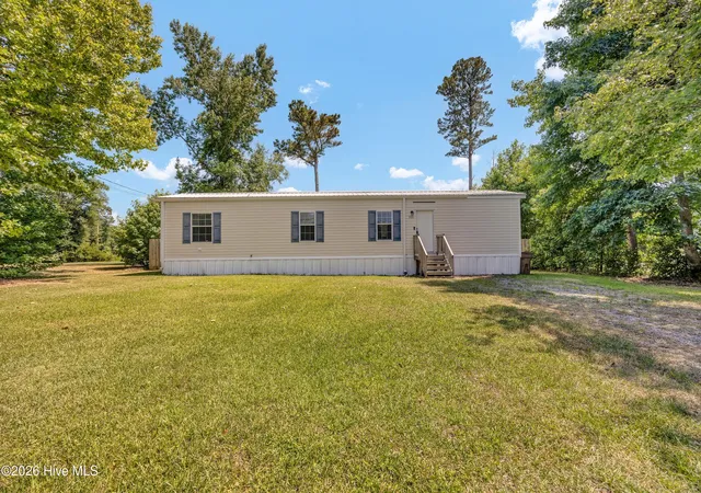 Homes for sale in Castle Hayne, NC | 112 Gladiolus Rd, Castle Hayne, NC 28429 | MLS# 100587254