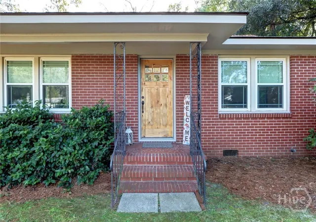 Homes for sale in Savannah, GA | 171 Smith Ave, Savannah, GA 31408 | MLS# SA342979