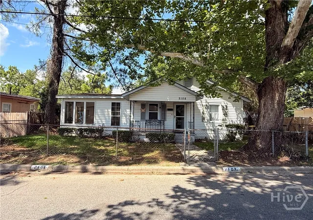 Homes for sale in Savannah, GA | 2108 Mell St, Savannah, GA 31415 | MLS# SA356873