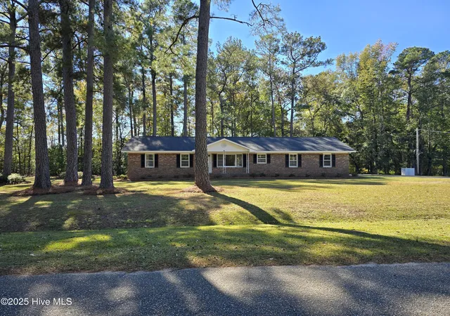Homes for sale in Whiteville, NC | 75 Pineland Woods Dr, Whiteville, NC 28472 | MLS# 100540176