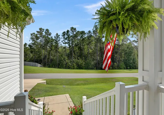 Photo 3 of Single family home for sale at 379 W Huckleberry Way, Rocky Point, NC 28457 | MLS# 100590669 | Listing updated on 2026-09-11