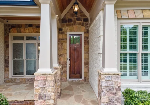Homes for sale in Statham, GA | 2221 Gentry Ln, Statham, GA 30666 | MLS# CL358159