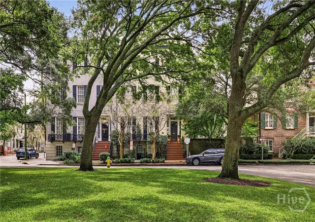 Homes for sale in Savannah, GA | 203 W Charlton St, Savannah, GA 31401 | MLS# SA339407