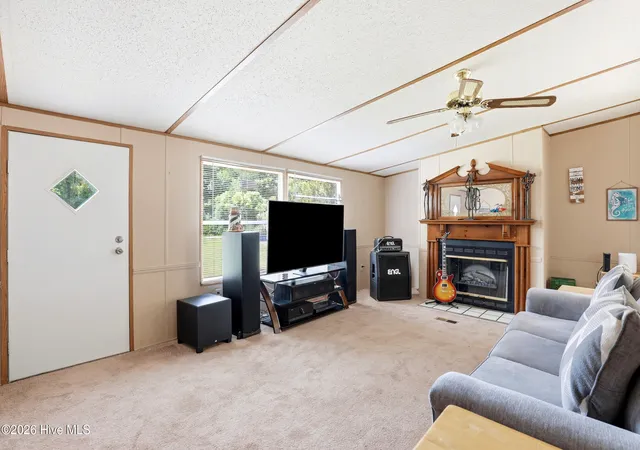 Photo 3 of Manufactured home for sale at 709 Inlet Acres Dr, Wilmington, NC 28412 | MLS# 100591356 | Listing updated on 2026-08-18