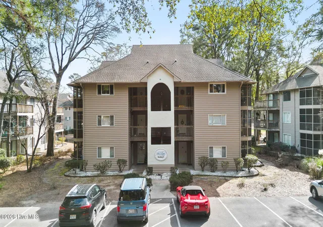 Listing Photo 1 - Condo for sale in building located at 802 Colony Pl, Calabash, NC 28468 - Unit #F