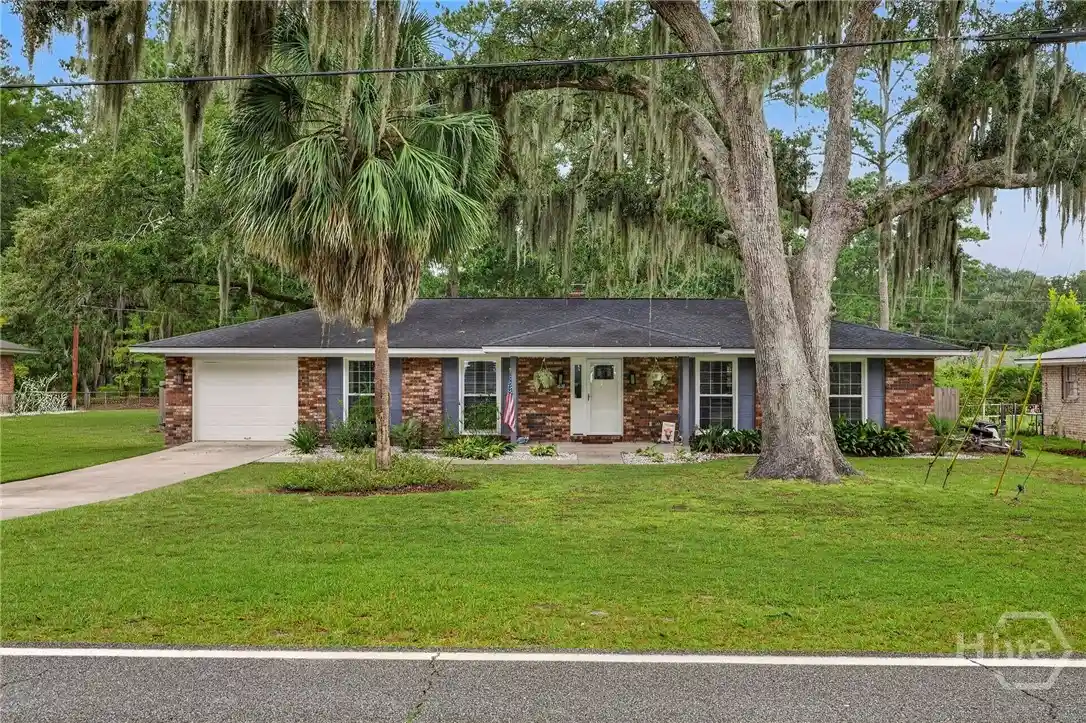 Photo 1 of Single family home for sale at 1837 Walthour Rd, Savannah, GA 31410 | MLS# SA365318 | Listing updated on 2026-10-06