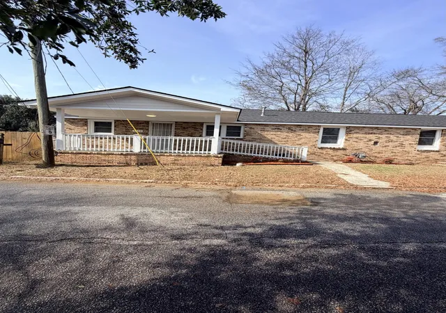Homes for sale in Augusta, GA | 1610 Carpenter St, Augusta, GA 30901 | MLS# 98250702