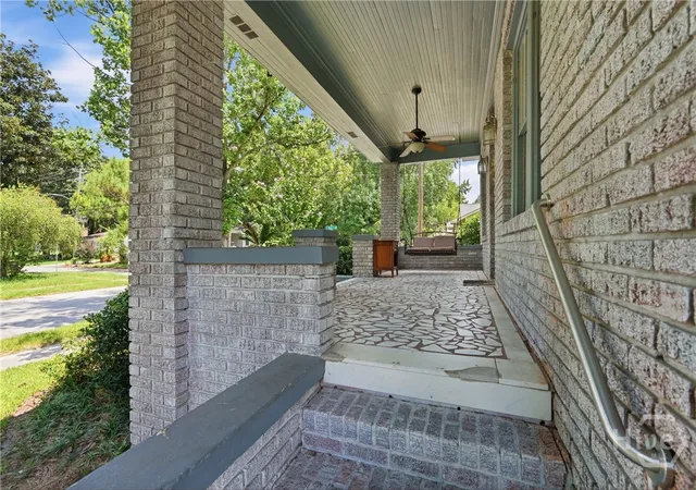 Listing Photo 4 - Condo for sale in building located at 1323 E 48th St, Savannah, GA 31404