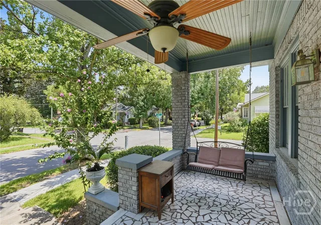 Listing Photo 5 - Condo for sale in building located at 1323 E 48th St, Savannah, GA 31404