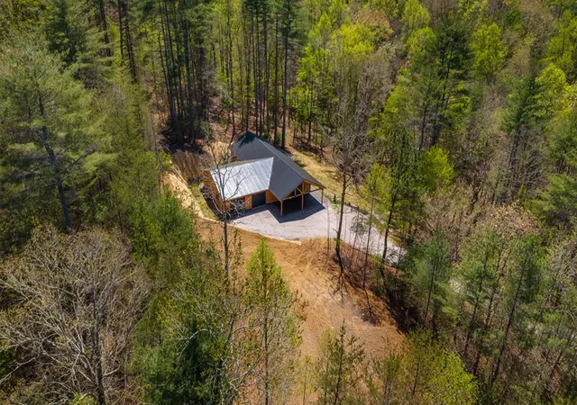 Homes for sale in Murphy, NC | 342 Hunter Rdg, Murphy, NC 28906 | MLS# 98544398