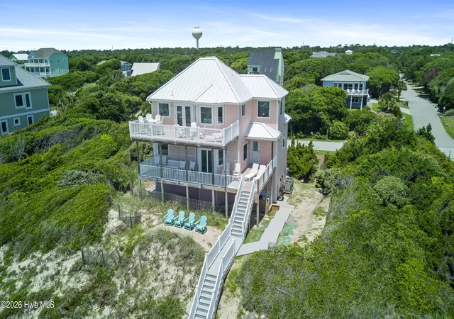 Photo 1 of Single family home for sale at 7321 Ocean Dr, Emerald Isle, NC 28594 | MLS# 100586884 | Listing updated on 2026-09-19