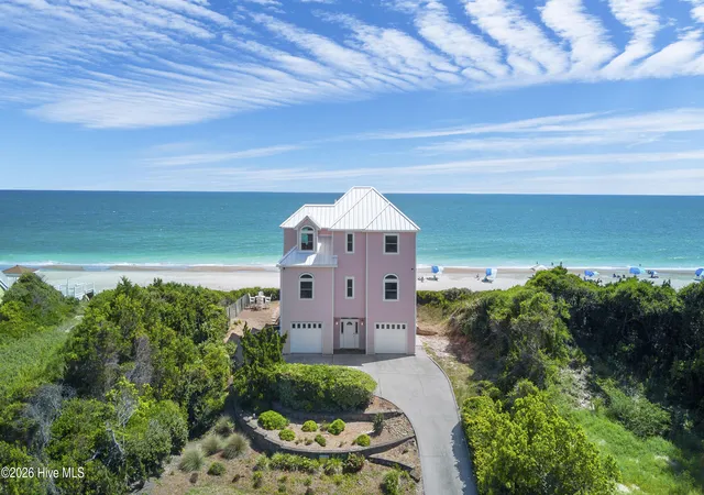 Photo 2 of Single family home for sale at 7321 Ocean Dr, Emerald Isle, NC 28594 | MLS# 100586884 | Listing updated on 2026-09-19