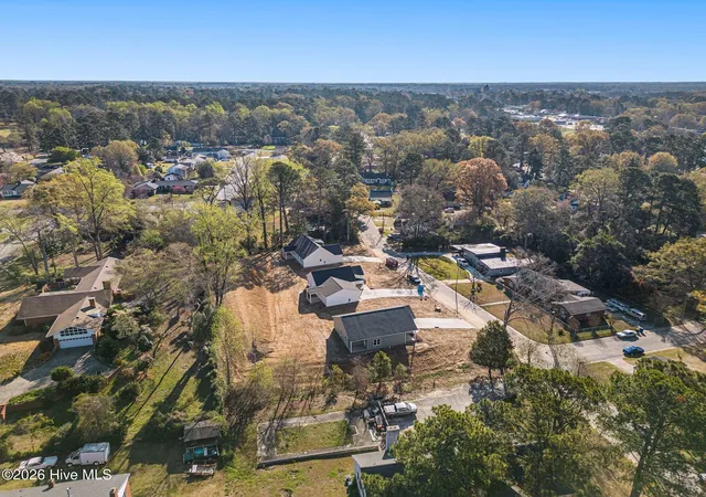 Homes for sale in Kinston, NC | 1707 Elizabeth Dr, Kinston, NC 28504 | MLS# 100553260
