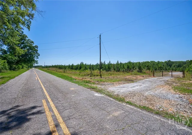 Homes for sale in Crawfordville, GA | 4918 Lower Mill Road, Crawfordville, GA 30631 | MLS# CL357922