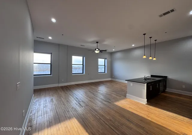 3rd image of 936 Broad St #412, Augusta, GA 30901 | MLS# 100586518