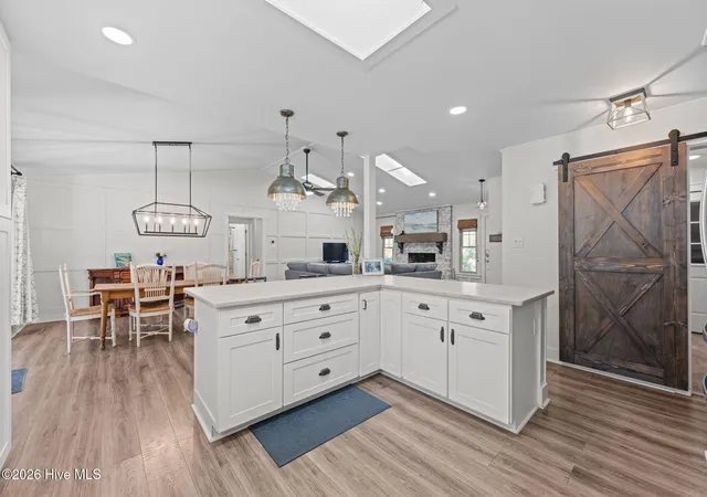 Photo 4 of Single family home for sale at 6115 Gondolier Dr, New Bern, NC 28560 | MLS# 100558117 | Listing updated on 2026-09-11