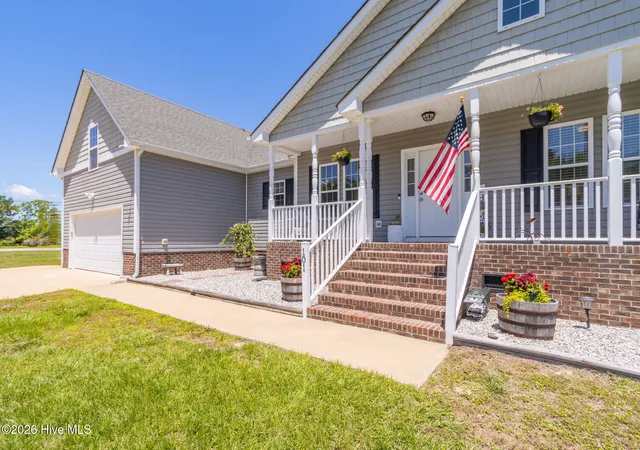 1st image of 101 Doxey Creek Rd, Currituck, NC 27929 | MLS# 100580706