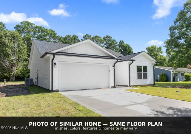 Photo 3 of Single family home for sale at 626 Bright Harvest Dr, Maysville, NC 28555 | MLS# 100597062 | Listing updated on 2026-08-18