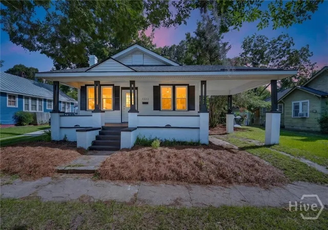 Photo 4 of Single family home for sale at 1322 E 37th Street, Savannah, GA 31404 | MLS# SA357333 | Listing updated on 2026-09-12