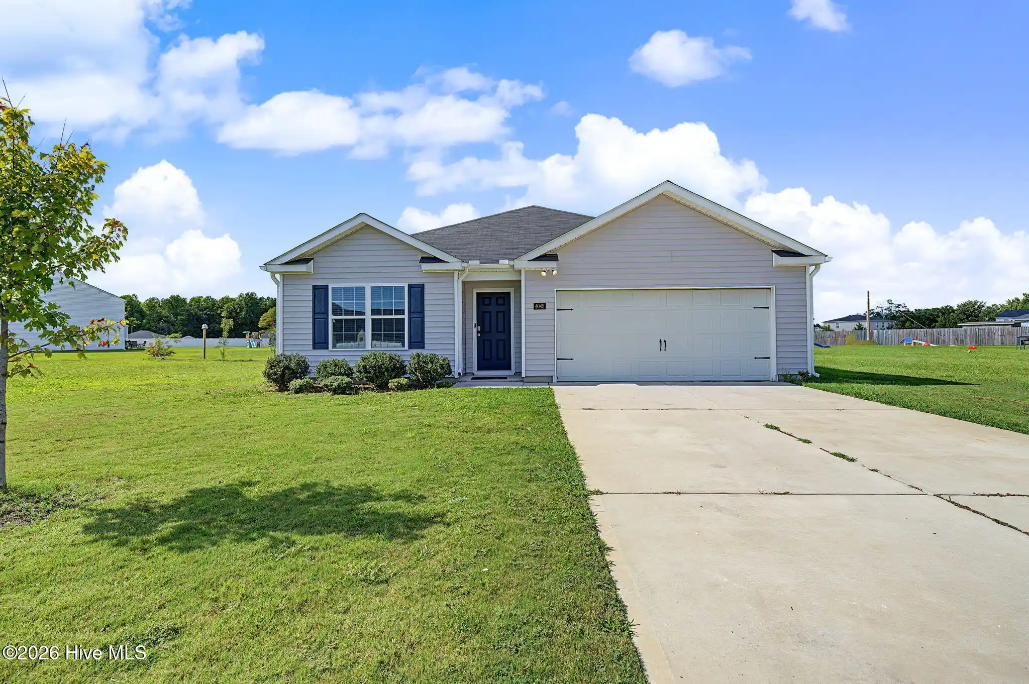Photo 1 of Single family home for sale at 4042 Debbie Dr, Ayden, NC 28513 | MLS# 100605134 | Listing updated on 2026-10-28