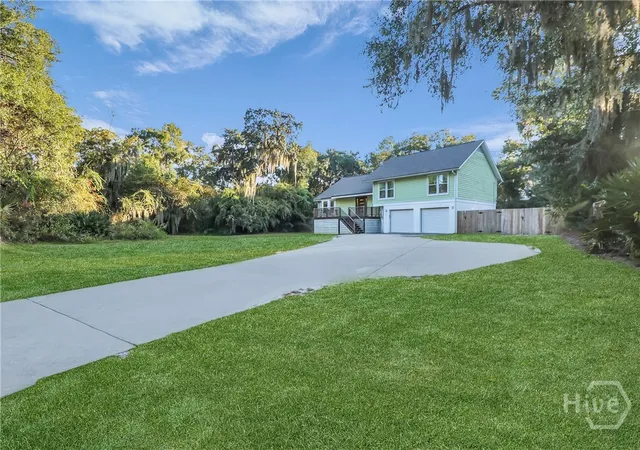 Homes for sale in Tybee Island, GA | 115 Catalina Dr, Tybee Island, GA 31328 | MLS# SA343184